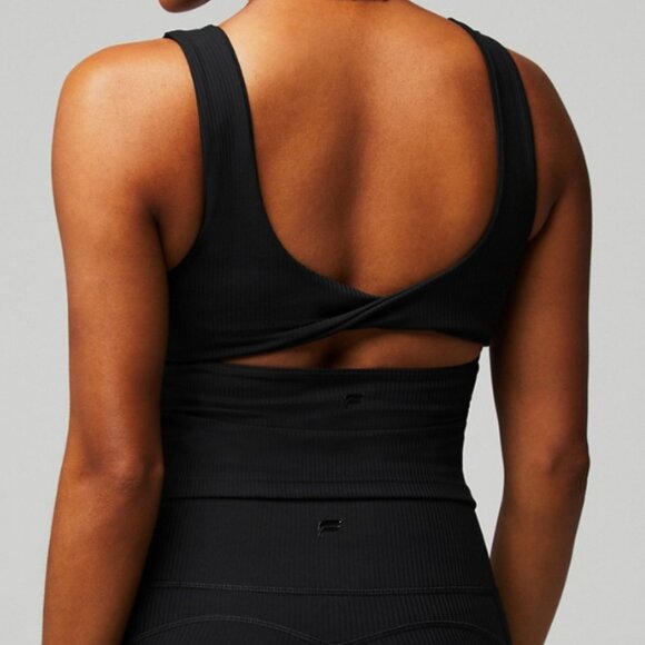 NWT Oasis Rib Twist Built-In Bra Tank - Picture 1 of 5